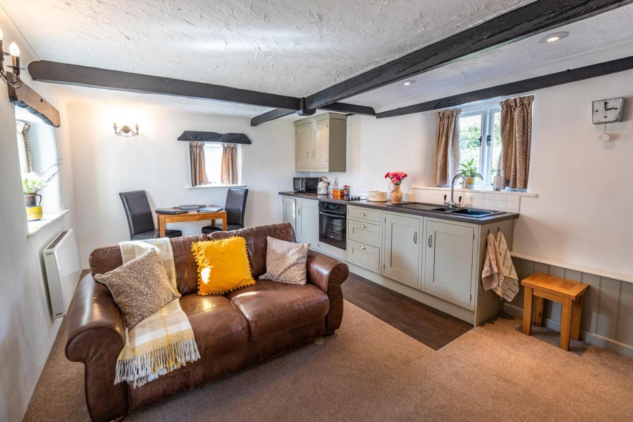 Valley Farm Holiday Cottages Axminster Extérieur photo